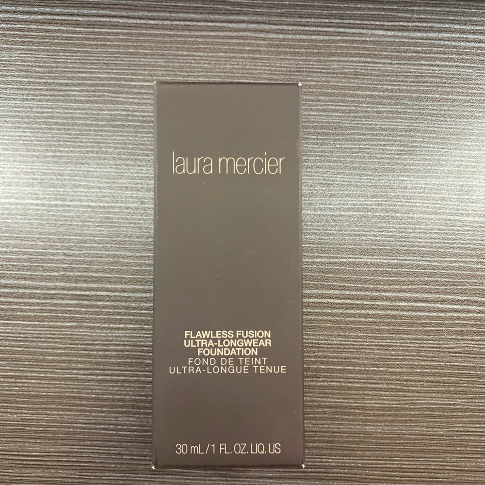 Laura Mercier Flawless Fusion Longwear Foundation